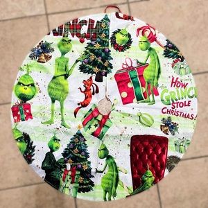 How the grinch stole christmas tree skirt decor for holiday Christmas